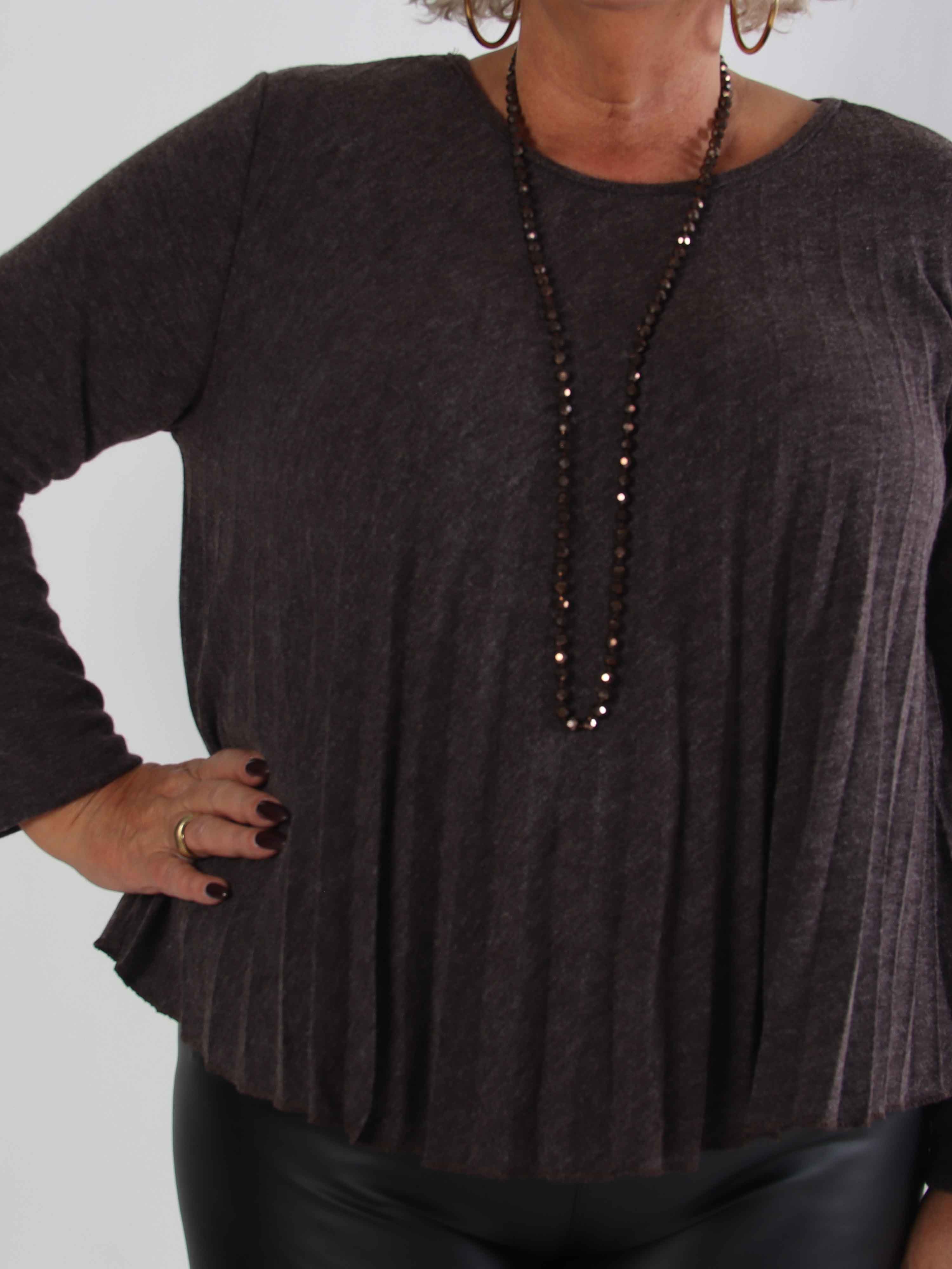 Anita Shirt - Blød plisseret plus size strikbluse i viskose og uld